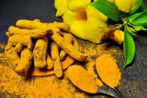 Lire la suite à propos de l’article Curcuma : 7 apports bénéfiques pour votre santé